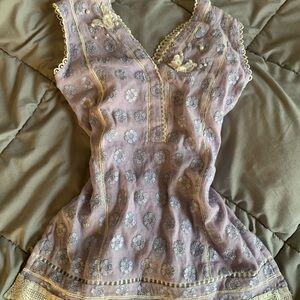 VINTAGE Handmade Floral Lace Sleeveless Top